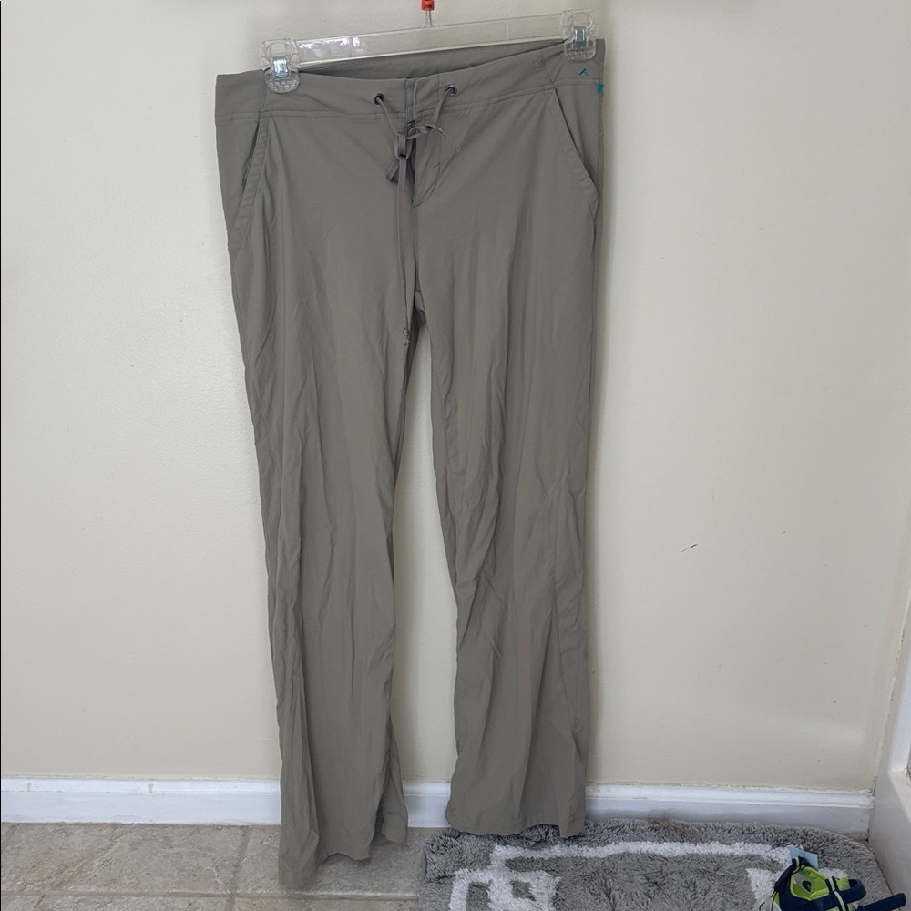 Columbia Omni-Shield Tan Pants